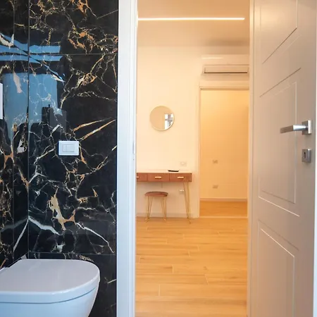 Relais San Demetrio - Modern & Central Rooms Salerno Exterior photo
